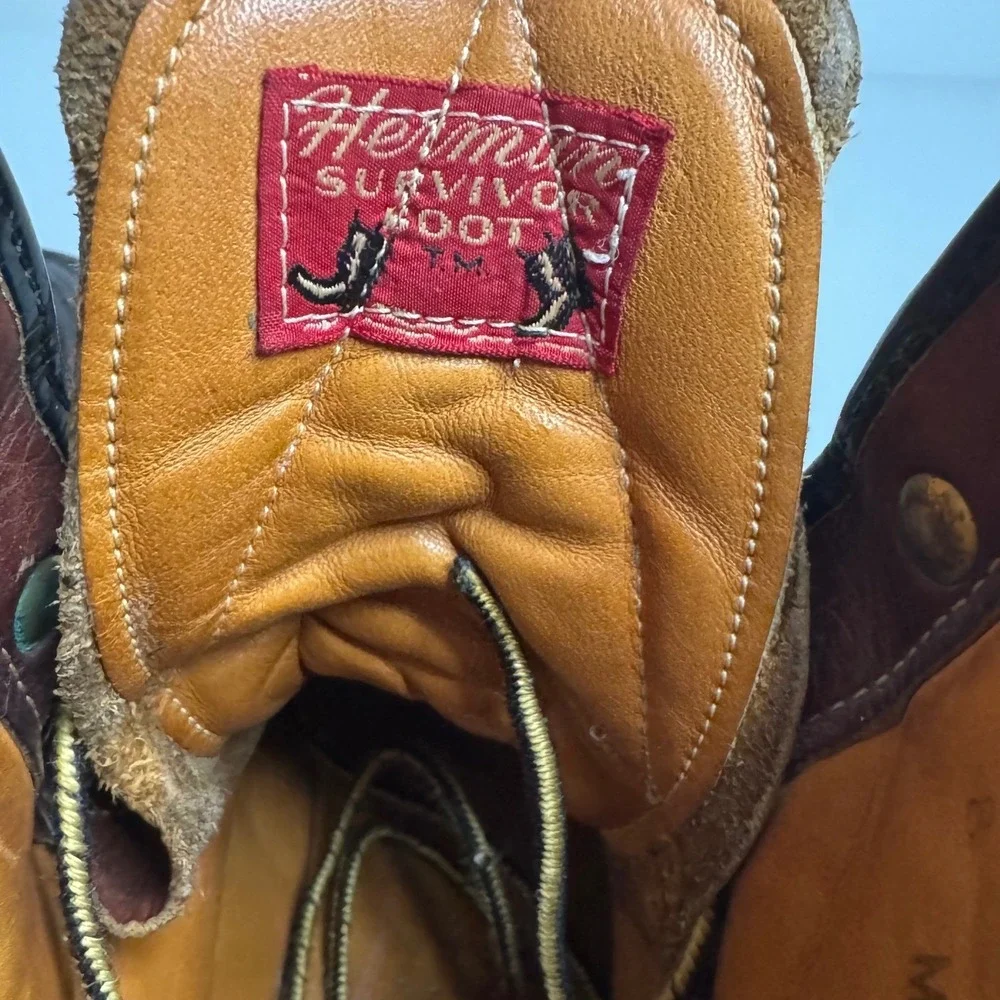 Vtg Herman Survivors Boots Men's Sz 8 Brown Leather Insulated Work Boots Vibra